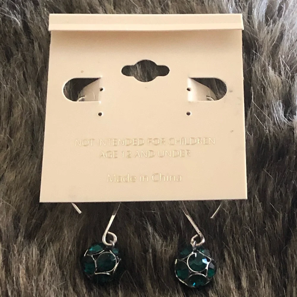Cato emerald green stone ball ear wire earrings